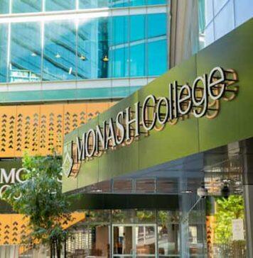 Monash College launches Docklands campus