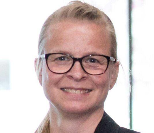 Managers need better skills to support wellbeing at work