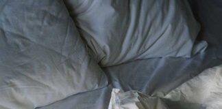 Childhood risk factors for sleep apnoea in middle age identified in long-term study