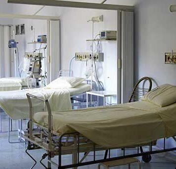 Call for single gender hospital rooms to protect human rights