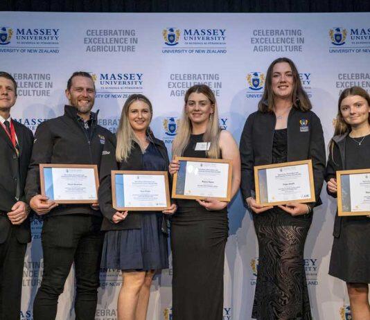 School of Agriculture and Environment celebrates successful students within top ranked programmes
