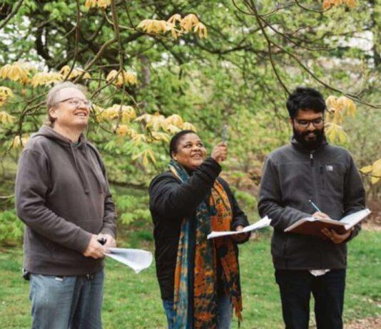 History graduate Dr Mark Dunick recently received a 3 month EARTH scholarship