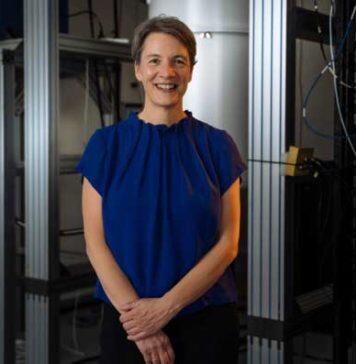 Atomic electronics pioneer awarded Prime Minister’s Prize for Science