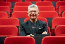 Theatre Professor awarded 2024 Kiwibank Local Hero medal