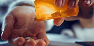 Managing medication to improve mental health in children and youth