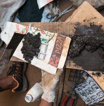 Scientists urge action over life-threatening pollution from solar power waste in Africa