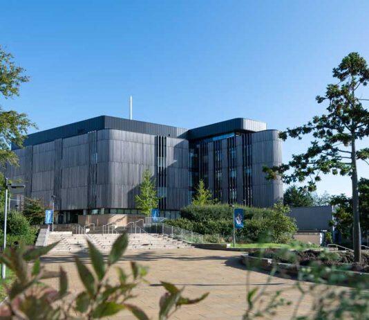 University of Southampton delighted to appoint dual Chancellors