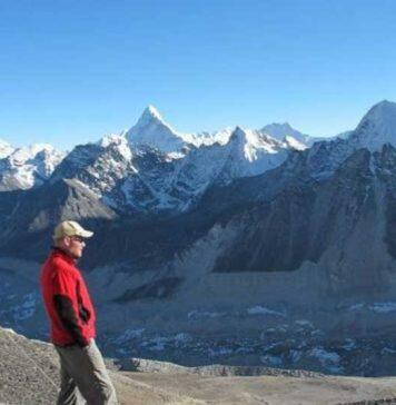 Scientists to test if snow is melting high on Everest