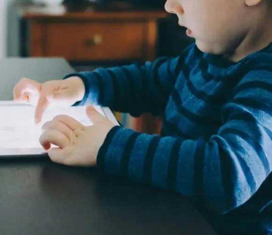 The design tricks keeping your kids hooked on games and apps