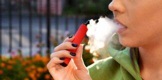 Berry-flavoured may be more dangerous than non-flavoured vapes: study
