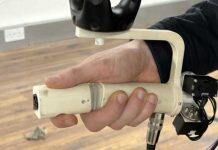 Shape-changing device helps people with visual impairment perform location task