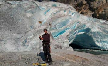Leeds scientist in global fight to save glaciers