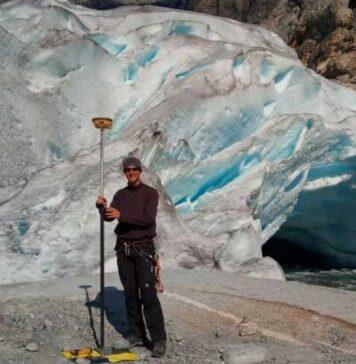 Leeds scientist in global fight to save glaciers