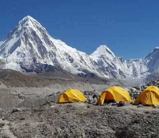 Research to explore why Everest glacier is so warm