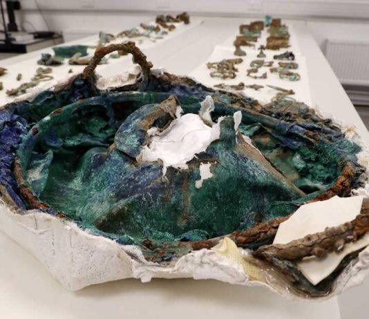 Southampton scanning expertise helps investigate major Iron Age hoard