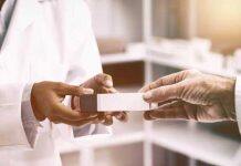 Availability of community pharmacies declining in deprived areas