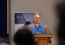 Geoffrey Hinton discusses promise and perils of AI at Toronto Tech Week