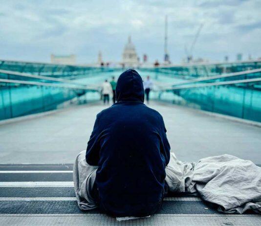 All major UK political parties lack boldness needed to tackle poverty, new research says